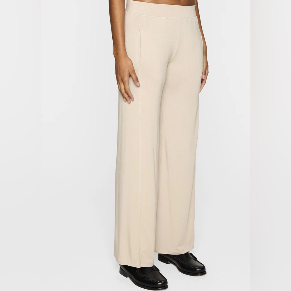 Wide Leg Knit Pants in Beige